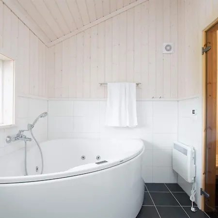 بيت للعطل Retreat With Private Sauna And Fireplace